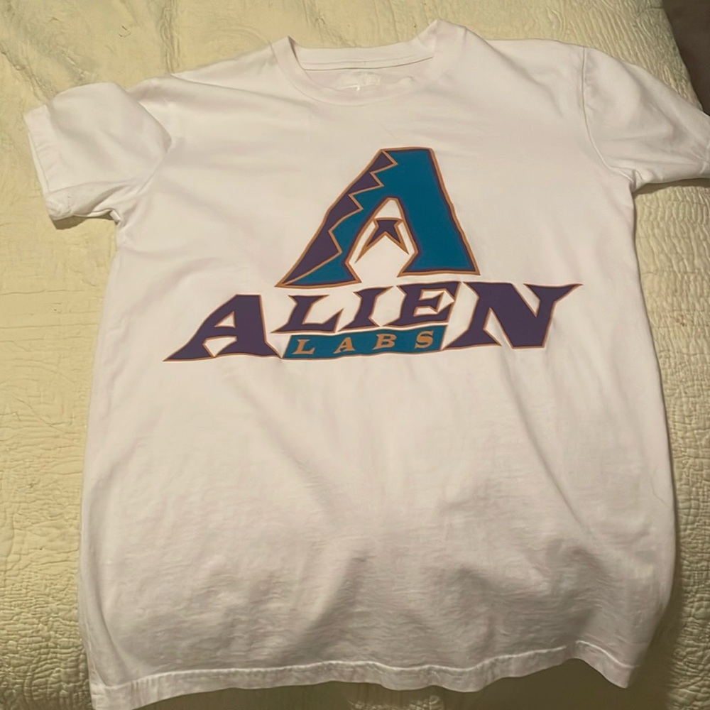 Diamondbacks alien labs shirt